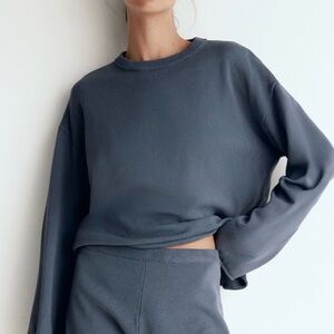 Like new H&M Pigeon Blue Roll-Edge Knit Sweater Size S | Relaxed Fit